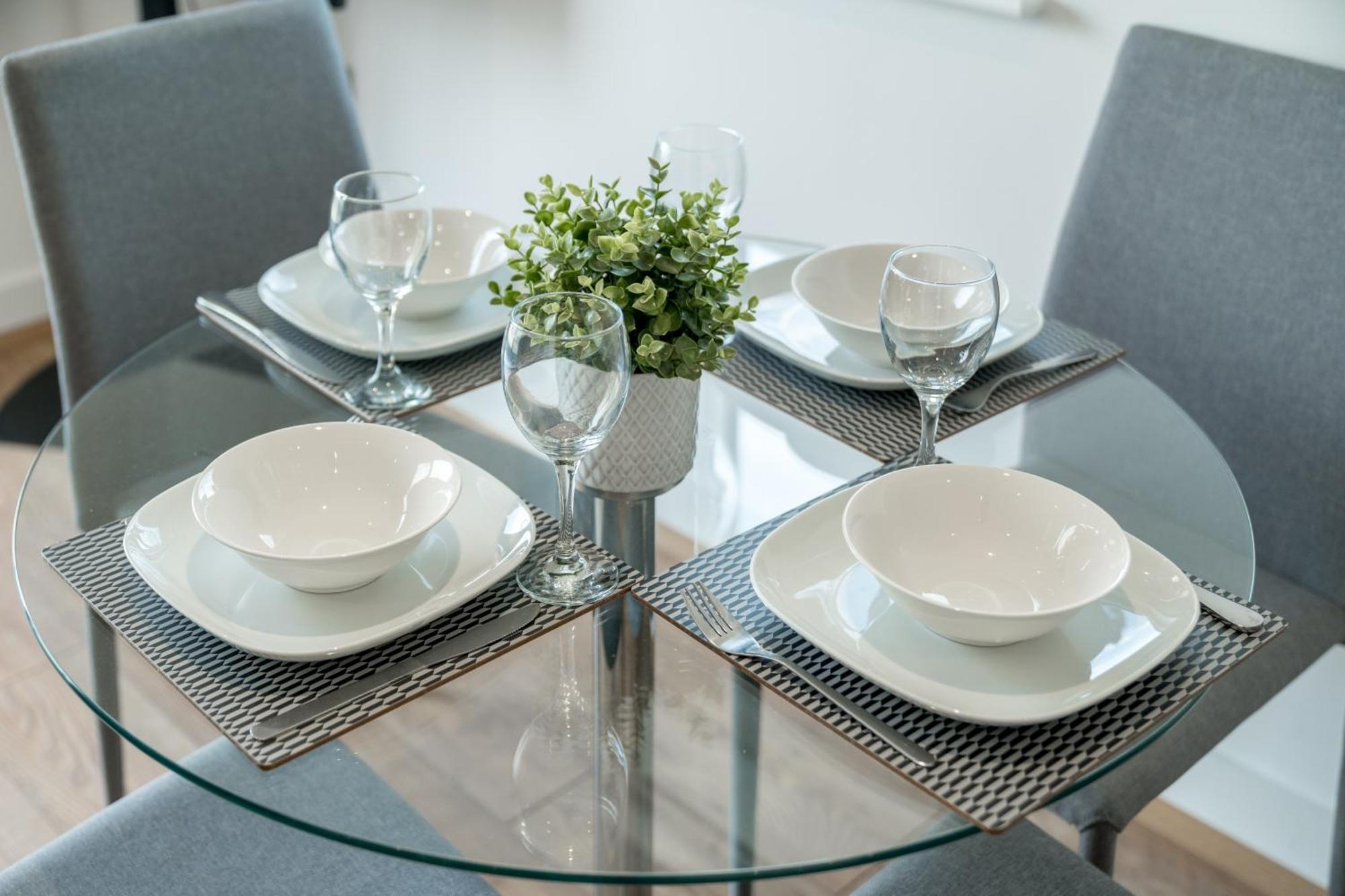 Skyvillion - London River Thames Top Floor Apartments By Woolwich Ferry, Mins To London Excel, O2 Arena , London City Airport With Parking 外观 照片