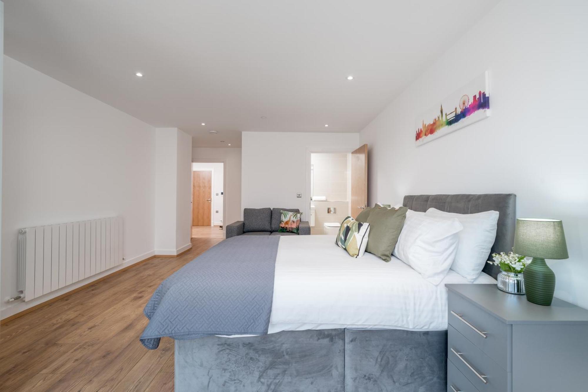 Skyvillion - London River Thames Top Floor Apartments By Woolwich Ferry, Mins To London Excel, O2 Arena , London City Airport With Parking 外观 照片