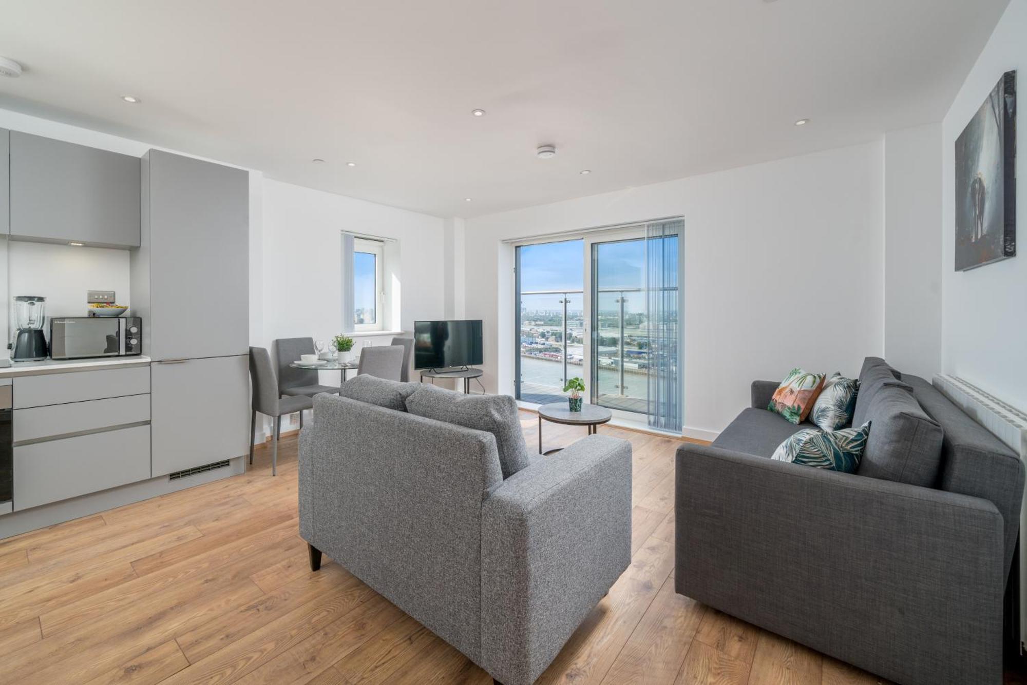 Skyvillion - London River Thames Top Floor Apartments By Woolwich Ferry, Mins To London Excel, O2 Arena , London City Airport With Parking 外观 照片