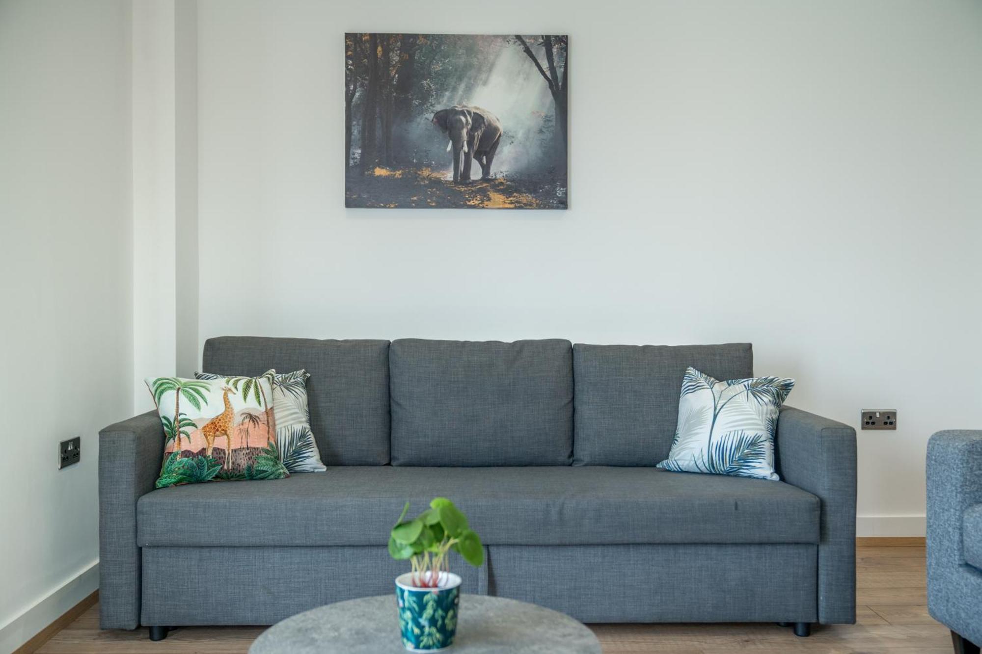 Skyvillion - London River Thames Top Floor Apartments By Woolwich Ferry, Mins To London Excel, O2 Arena , London City Airport With Parking 外观 照片