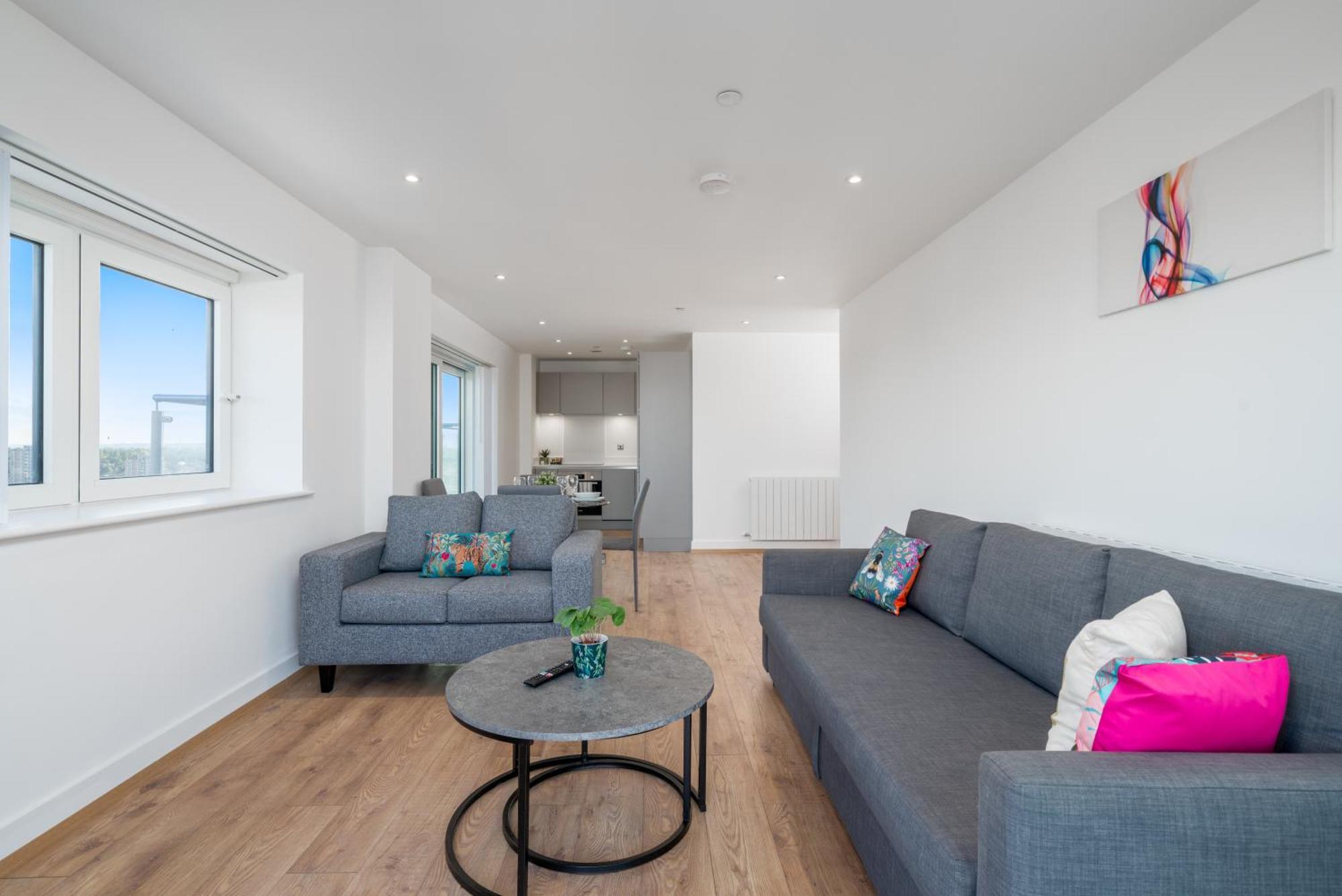 Skyvillion - London River Thames Top Floor Apartments By Woolwich Ferry, Mins To London Excel, O2 Arena , London City Airport With Parking 外观 照片